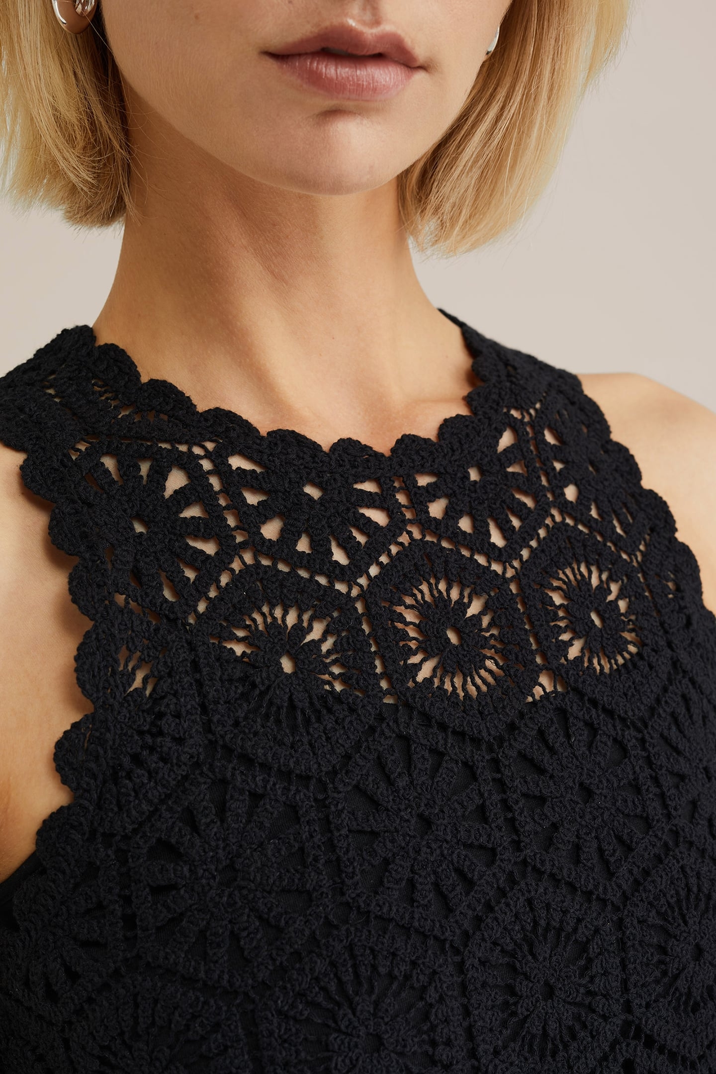 KNITTED PULLOVER BLACK 5