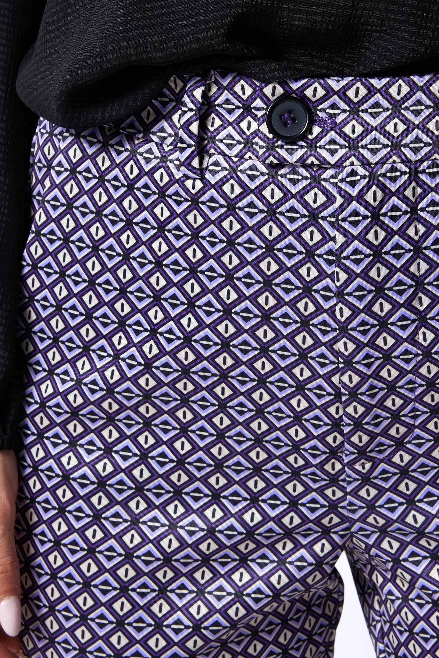 TROUSERS CHINO GRAPHIC EARTH PRINT 8