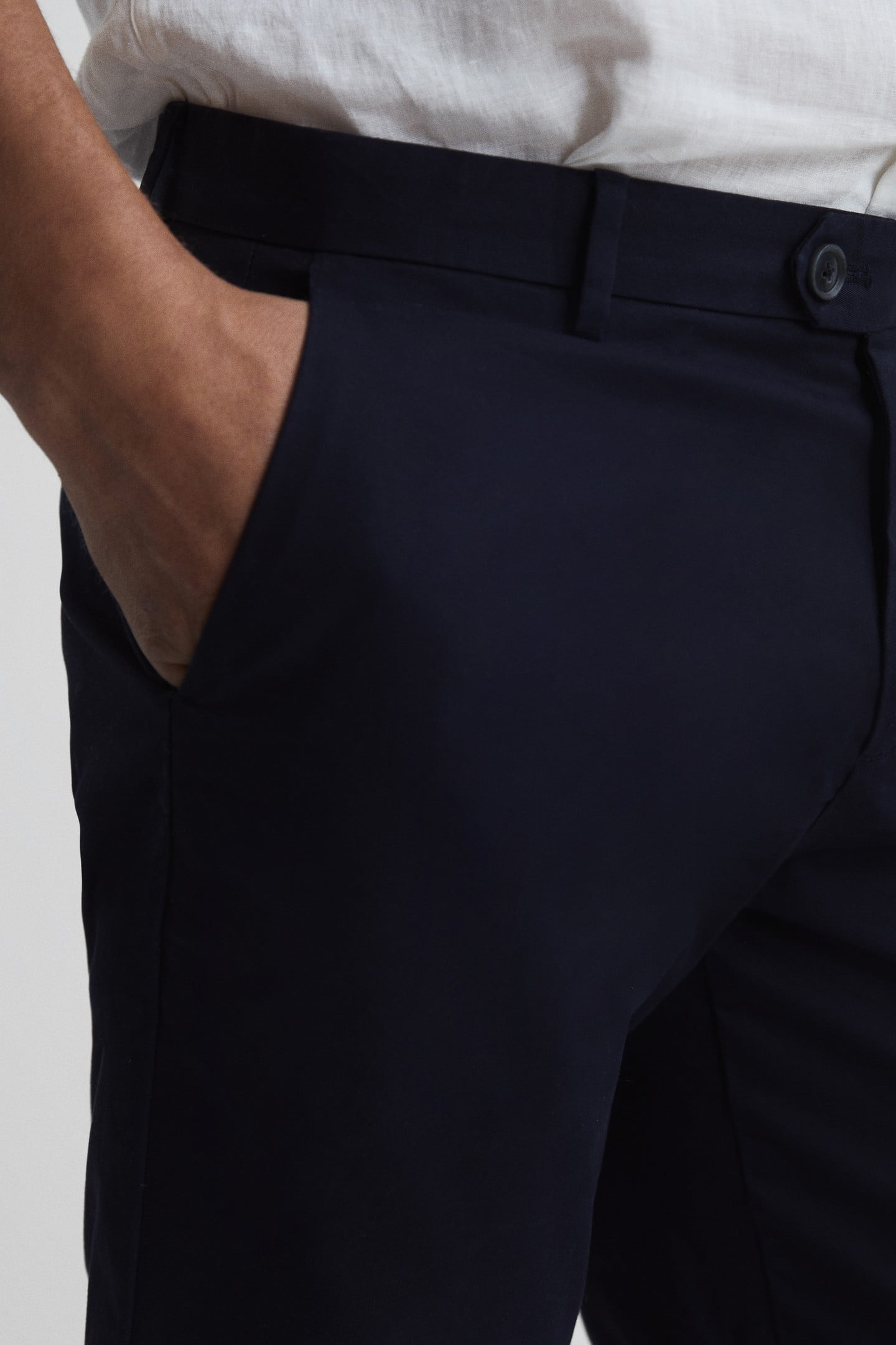 CASUAL CHINO SHORT NAVY 6