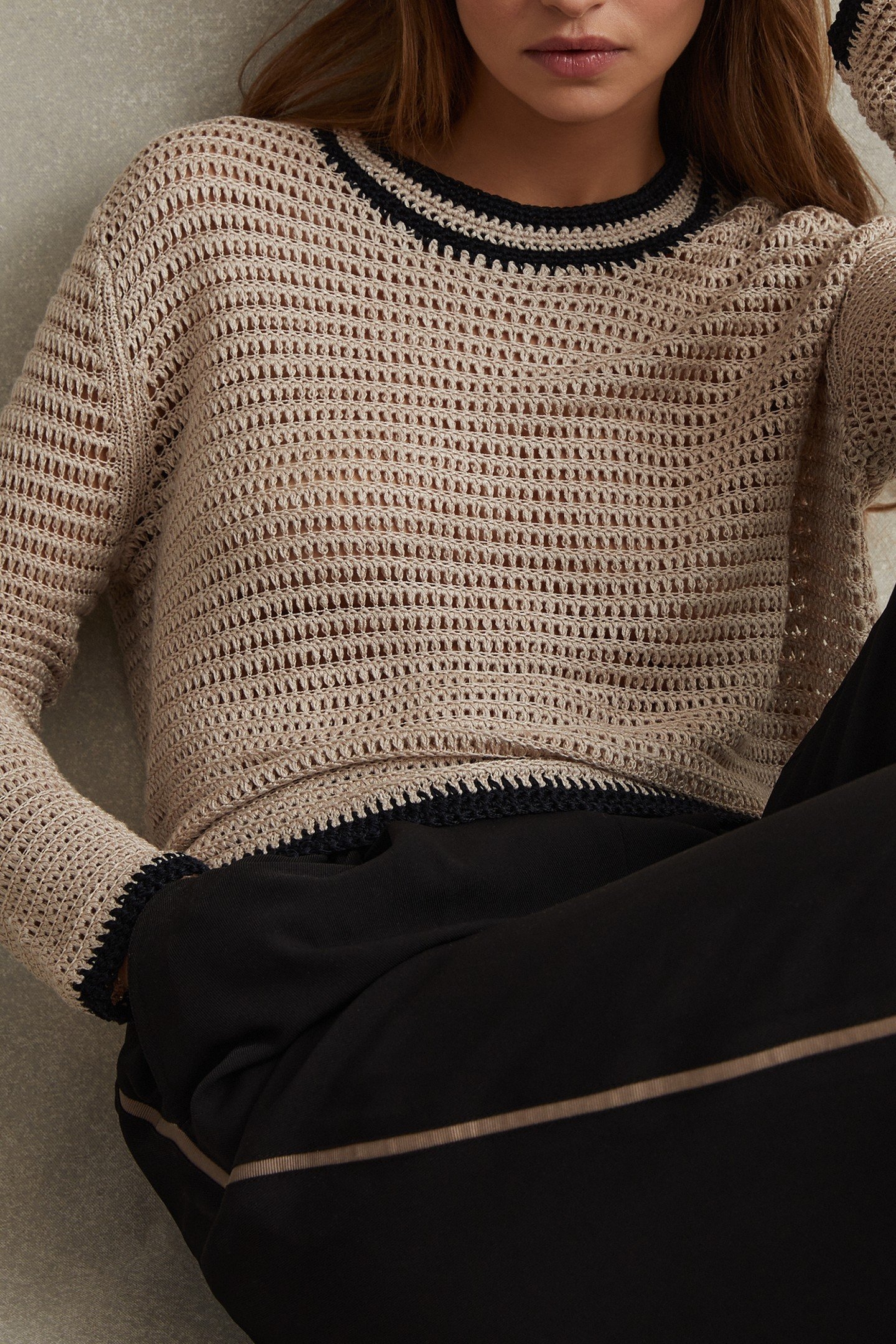 TIPPED STITCHED JUMPER NEUTRAL/NAVY 6