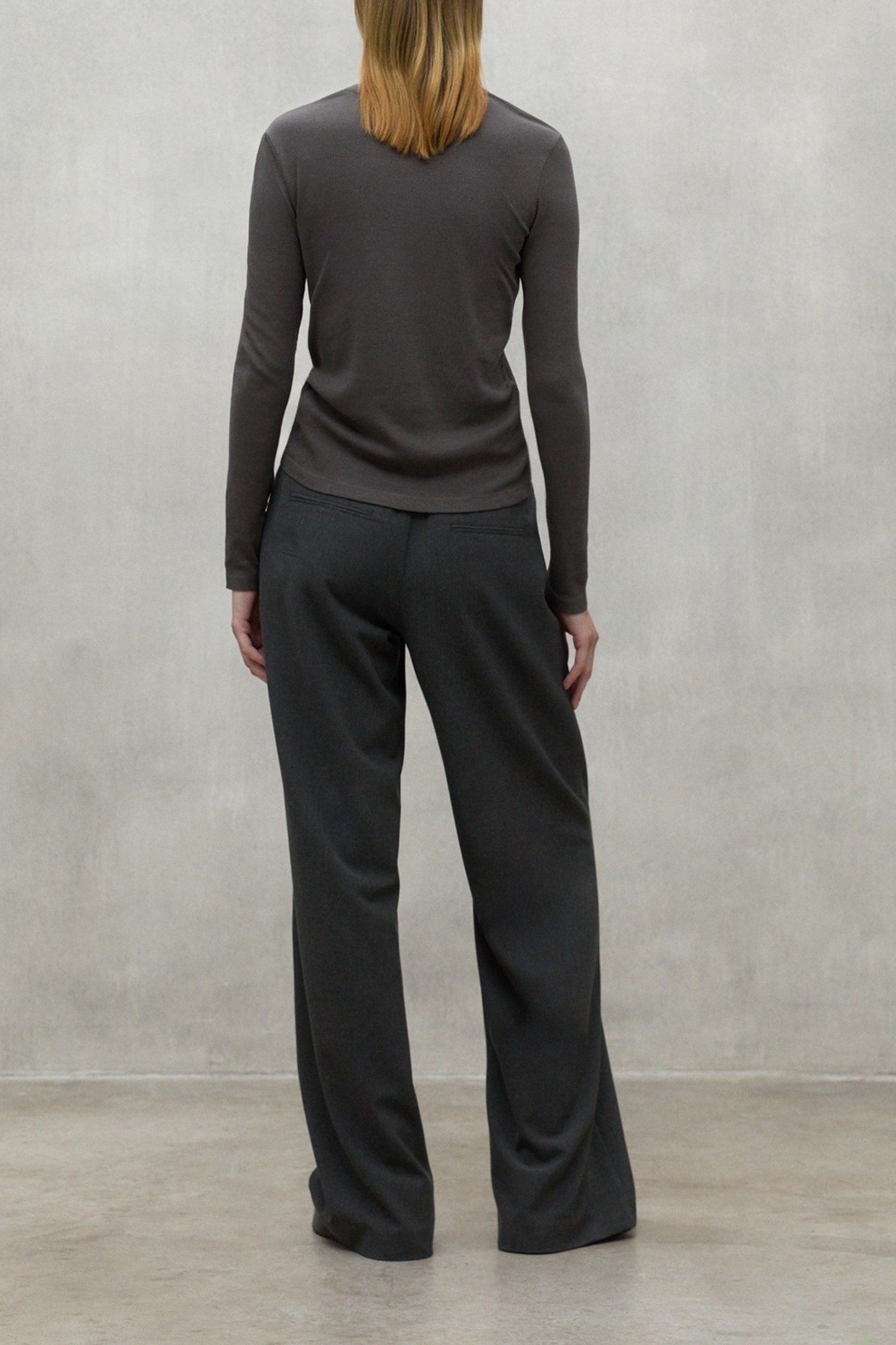 LILLEALF LONG SLEEVE T-SHIRT DARK COFFEE 4