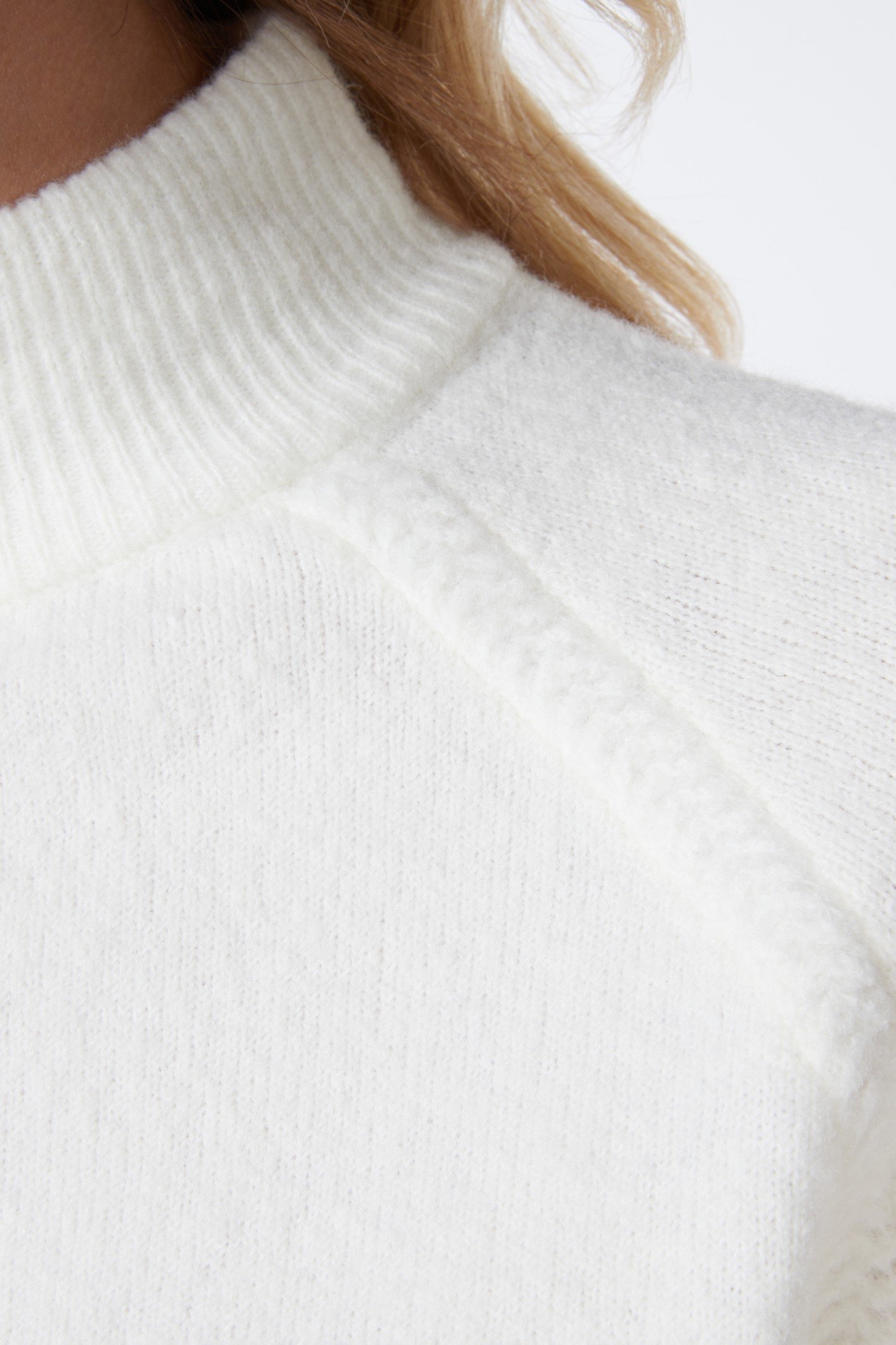 SWEATER CABLE RAGLAN OFF WHITE 5