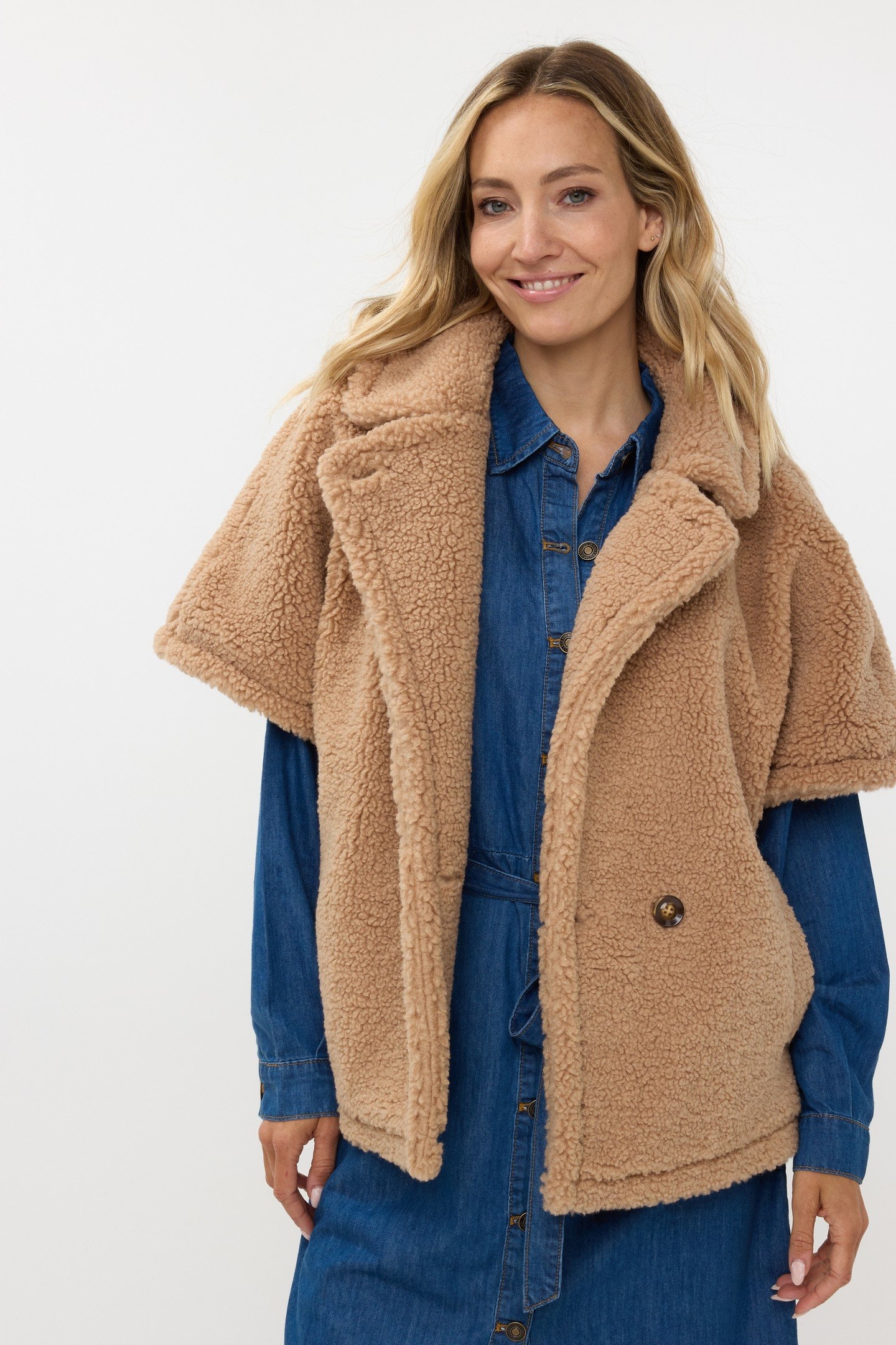 PONCHO TEDDY BRANDY 2