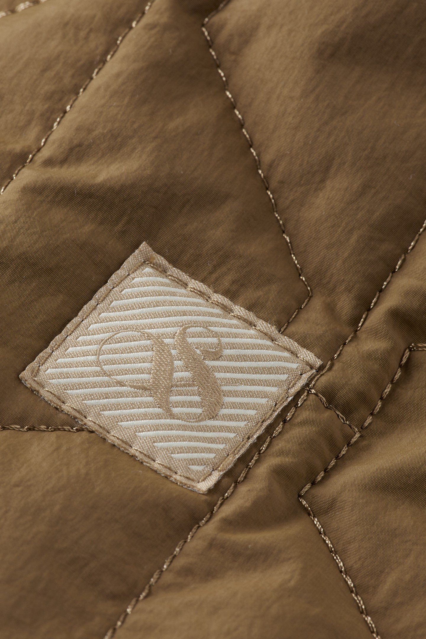 GEOMETRIC QUILTED COAT GOLDEN BROWN 3