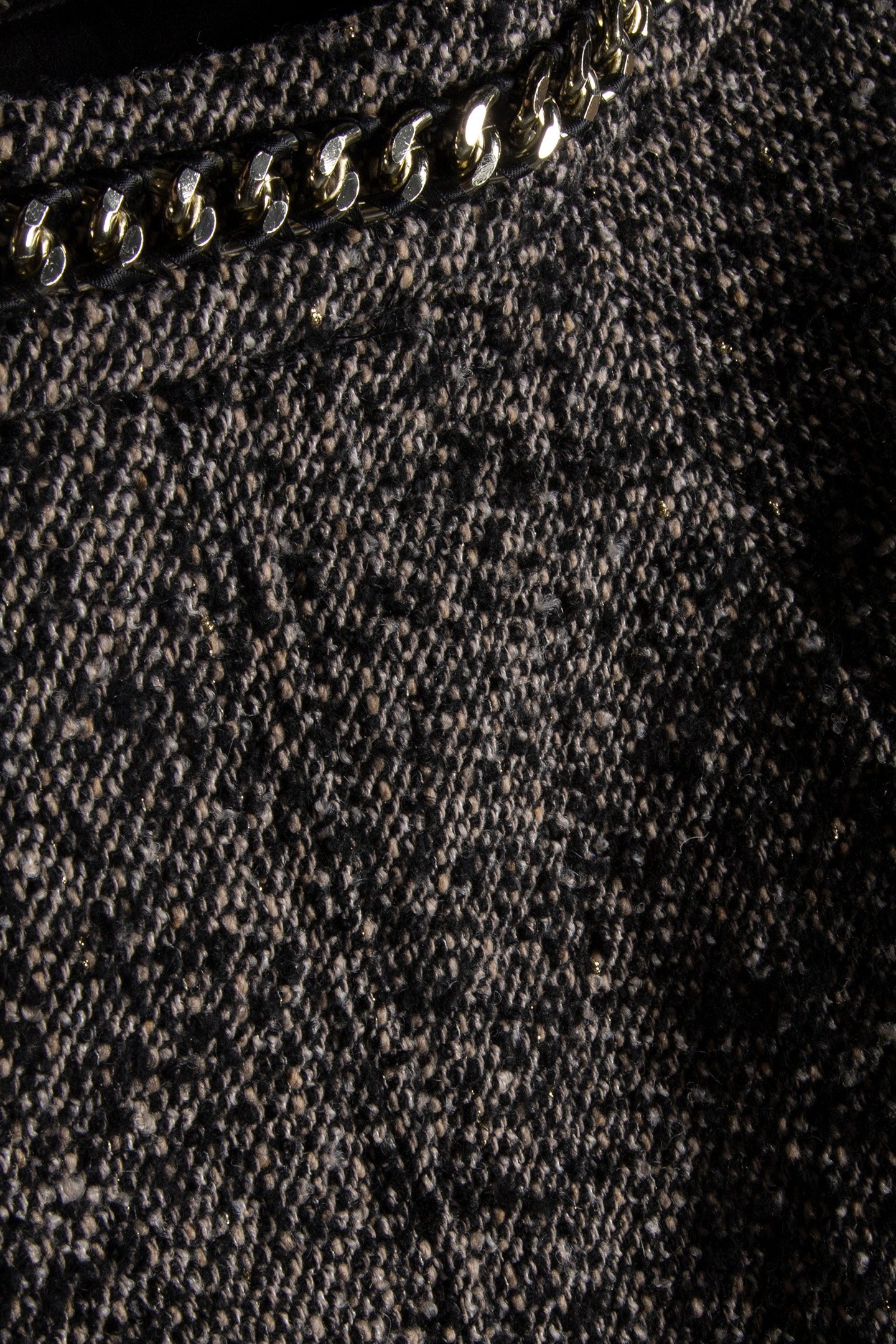 MARCIANO BY GUESS HELENE CHAIN EMBELLISHMENT BLACK AND BEIGE 4