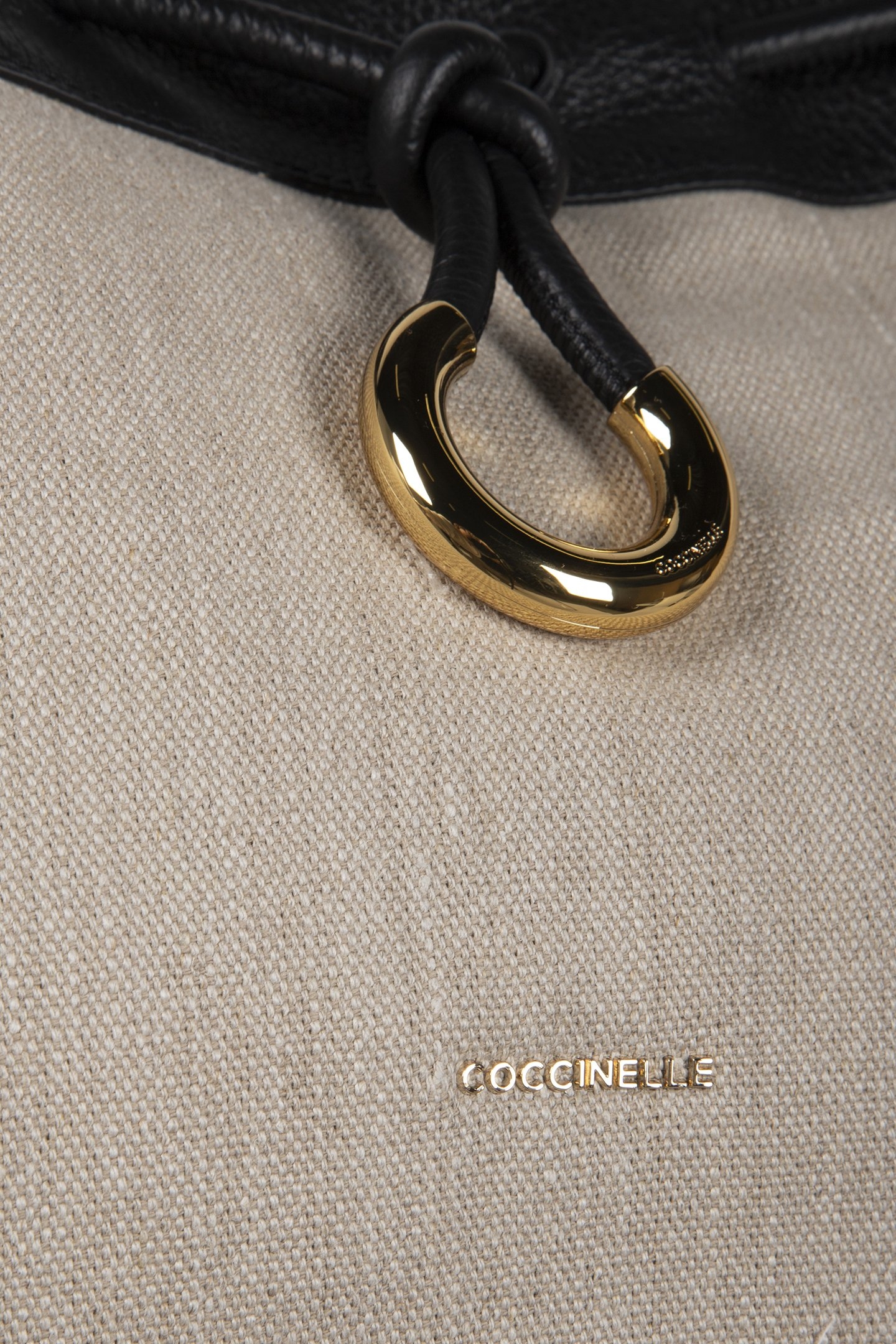 LEATHER LARGE SHOULDER BAG IN BEIGE AND BLACK 5